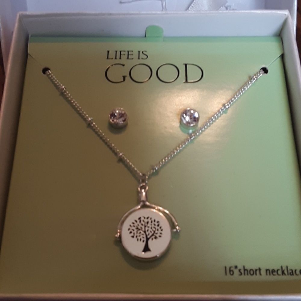 GREAT 🎁!  NWT Silver 16" LIFE IS GOOD Necklace & Earring Gift Set 🔥